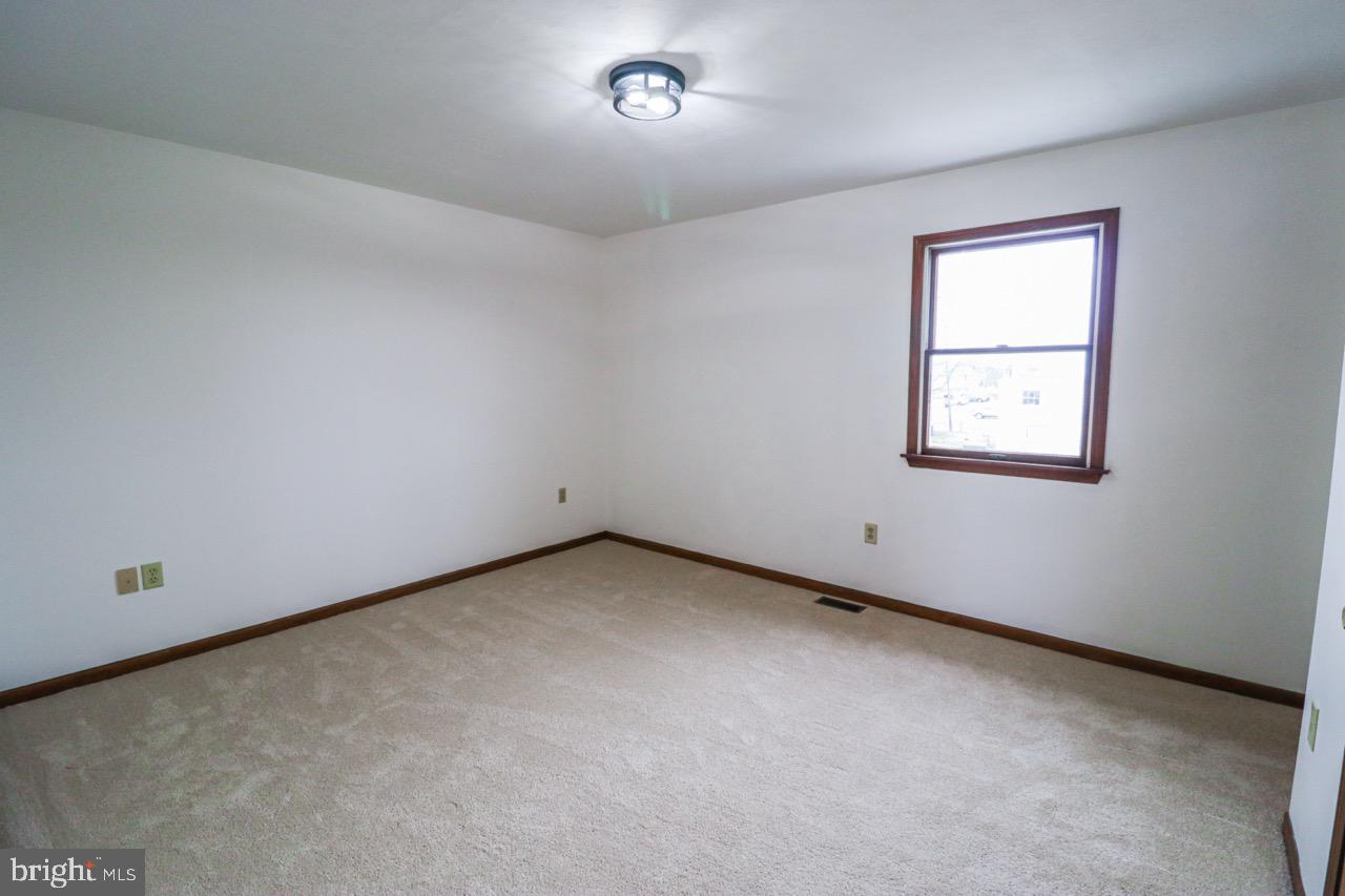 614 Eichelberger Street Hanover, PA 17331 - Photo 18 of 36 an empty room with a window