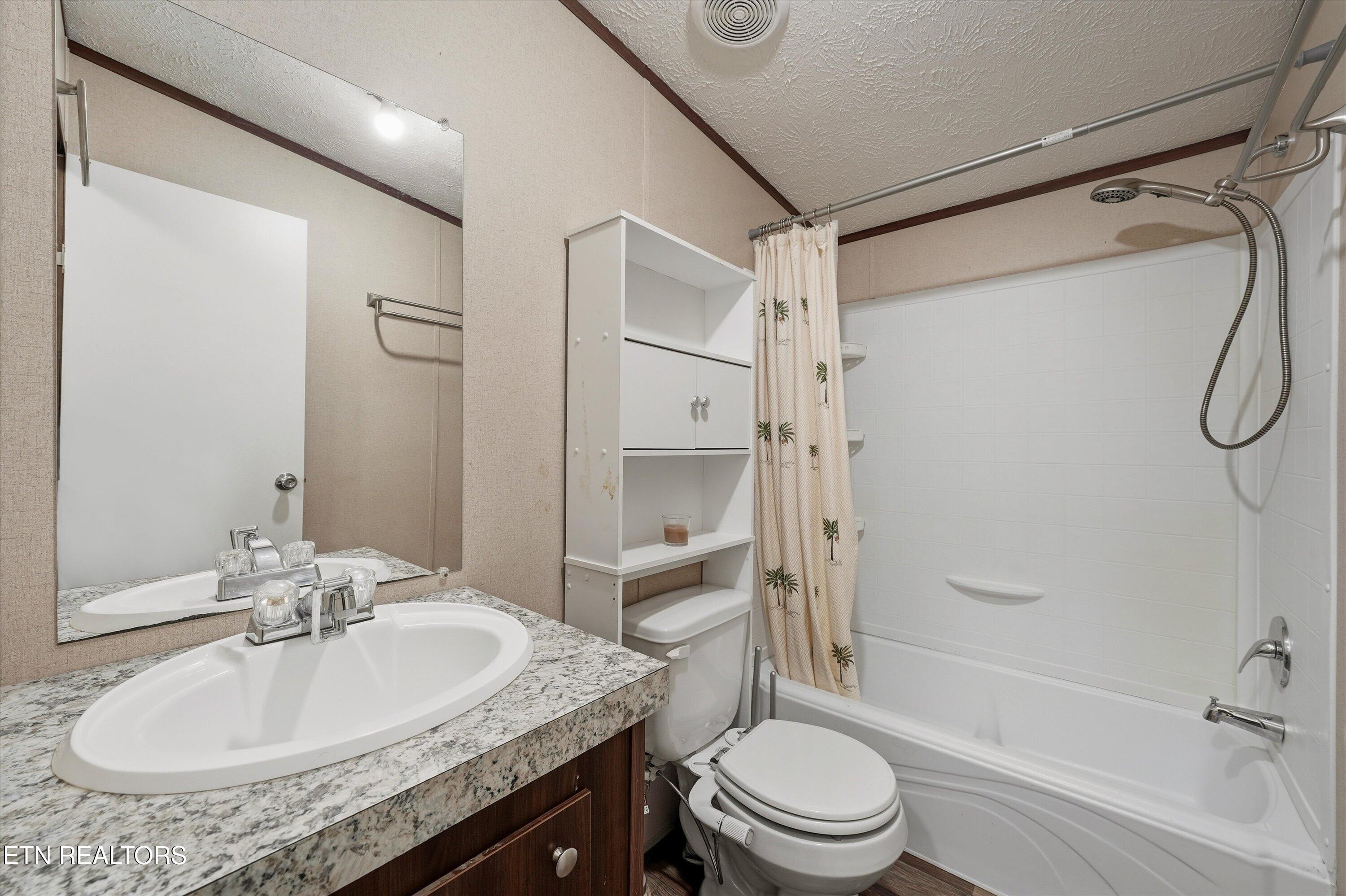 8360 Brickyard Road Powell, TN 37849 - Photo 13 of 24 13-8360 Brickyard Rd 02