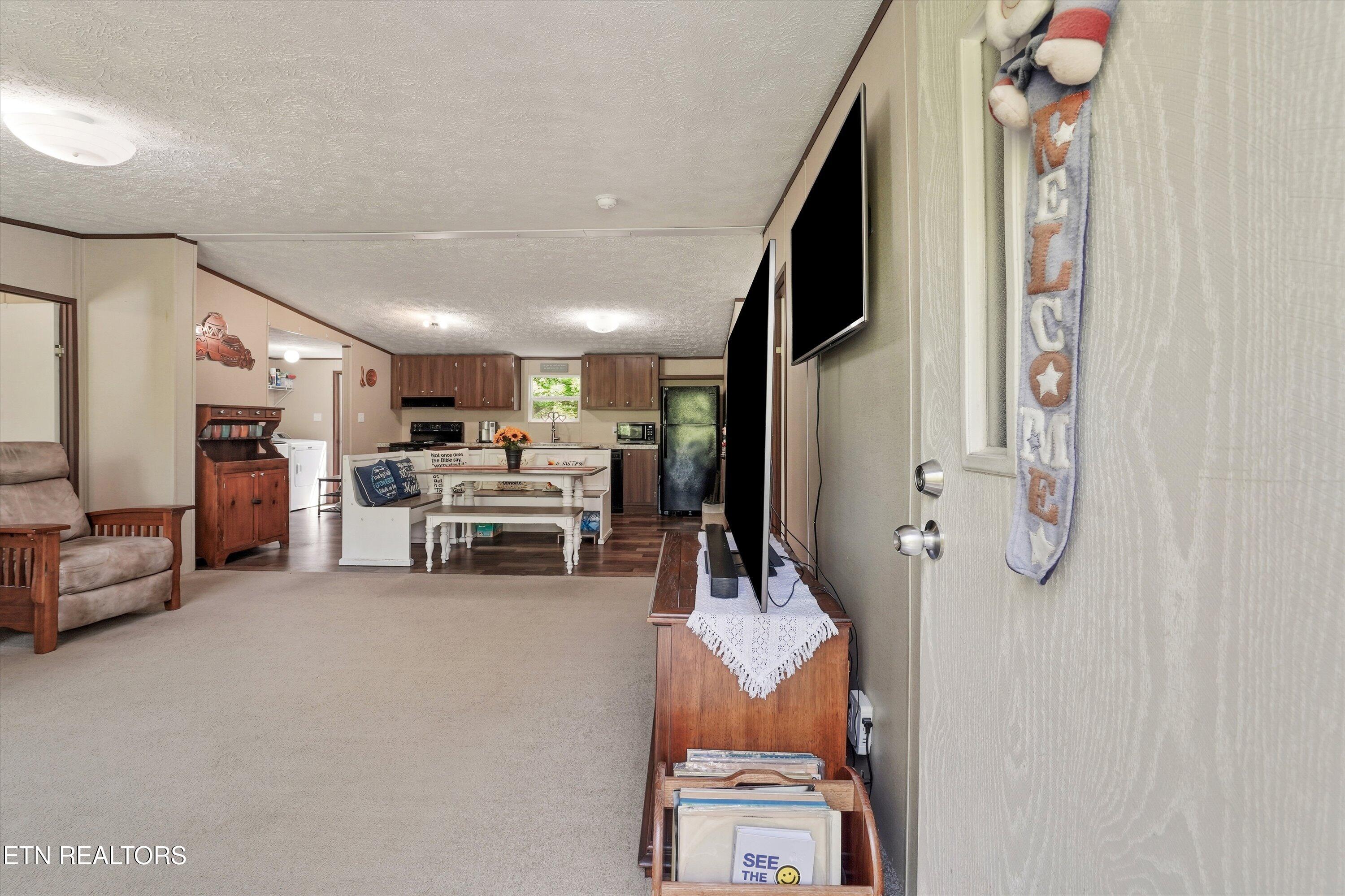 8360 Brickyard Road Powell, TN 37849 - Photo 4 of 24 04-8360 Brickyard Rd 10