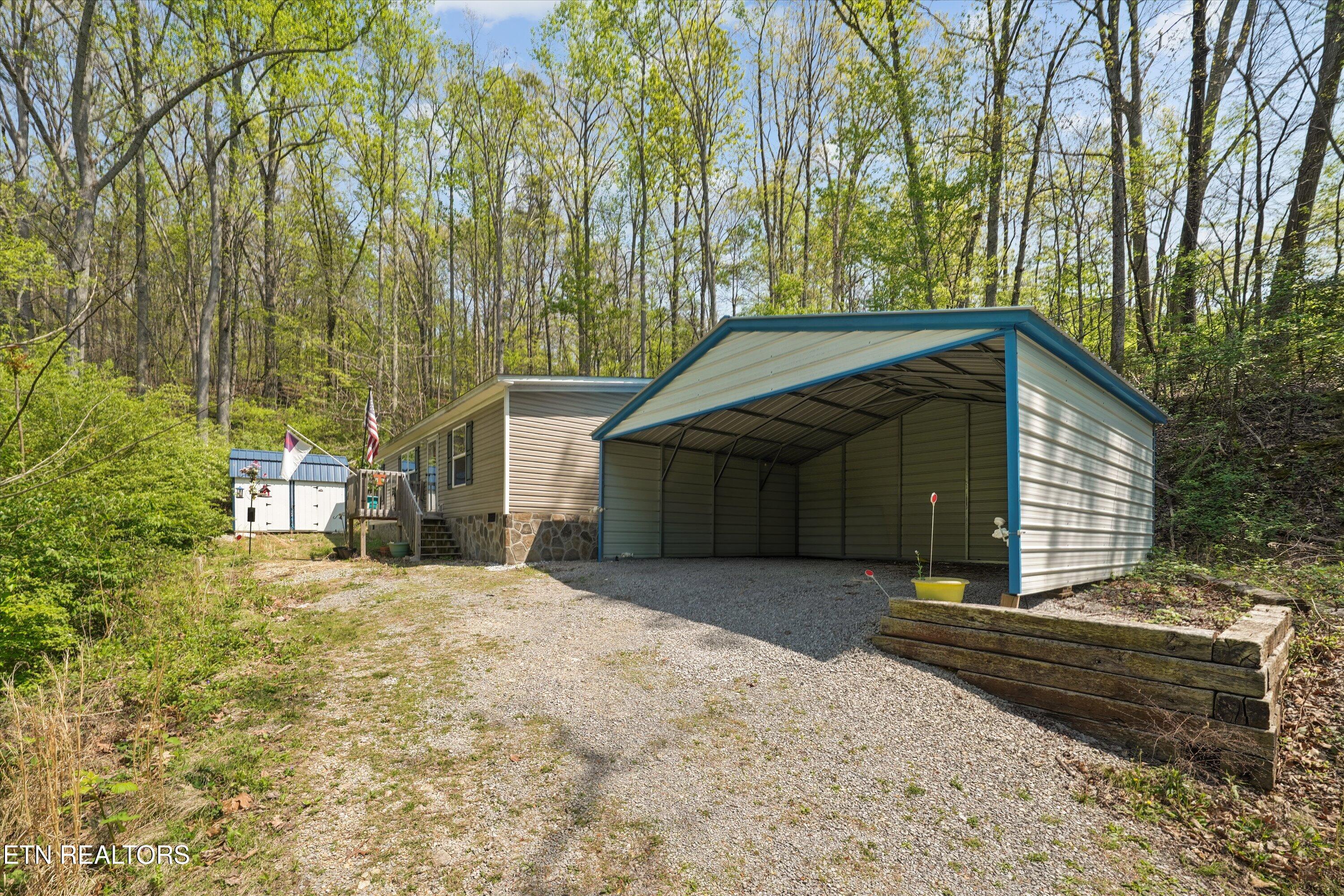 8360 Brickyard Road Powell, TN 37849 - Photo 6 of 30 03-8360 Brickyard Rd 20