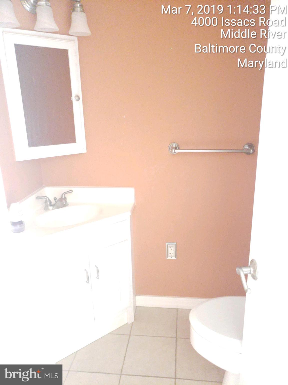 4004 Issacs Road Baltimore, MD 21220 - Photo 9 of 15