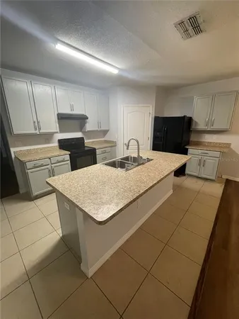 $1,800 | 1409 Wallace Manor Pass, Winter Haven, FL 33880