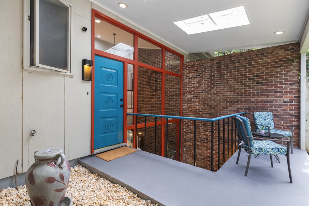 98 Daleview Circle Clemson, SC 29631 - Photo 3 of 47