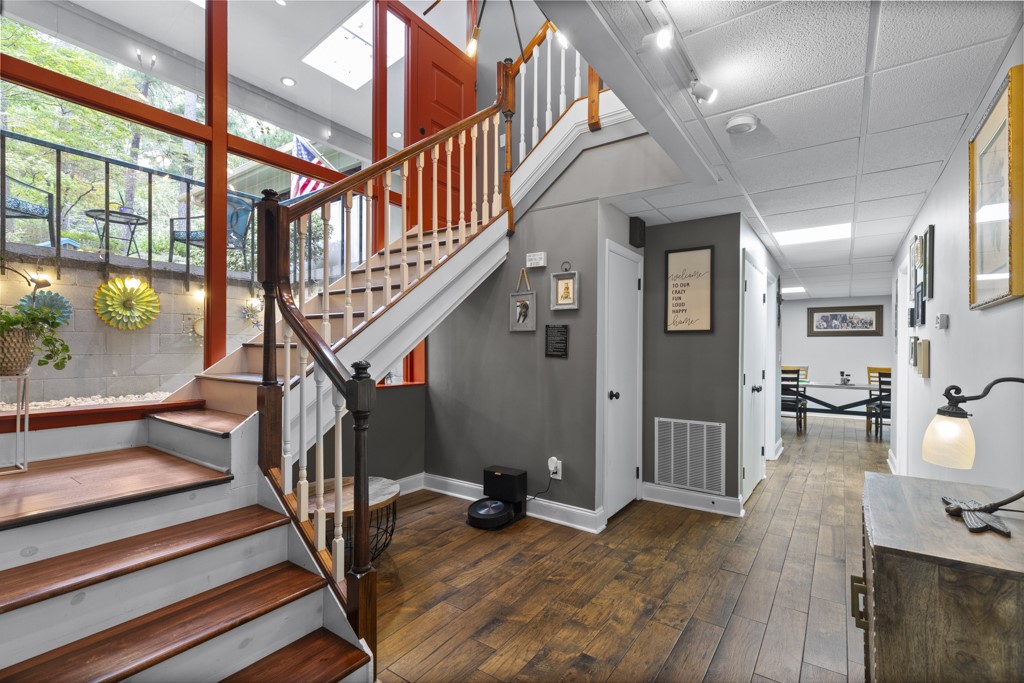 98 Daleview Circle Clemson, SC 29631 - Photo 5 of 47