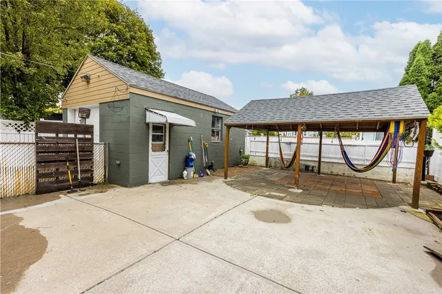 $390,000 | 85 Winthrop Avenue, Providence, RI 02908