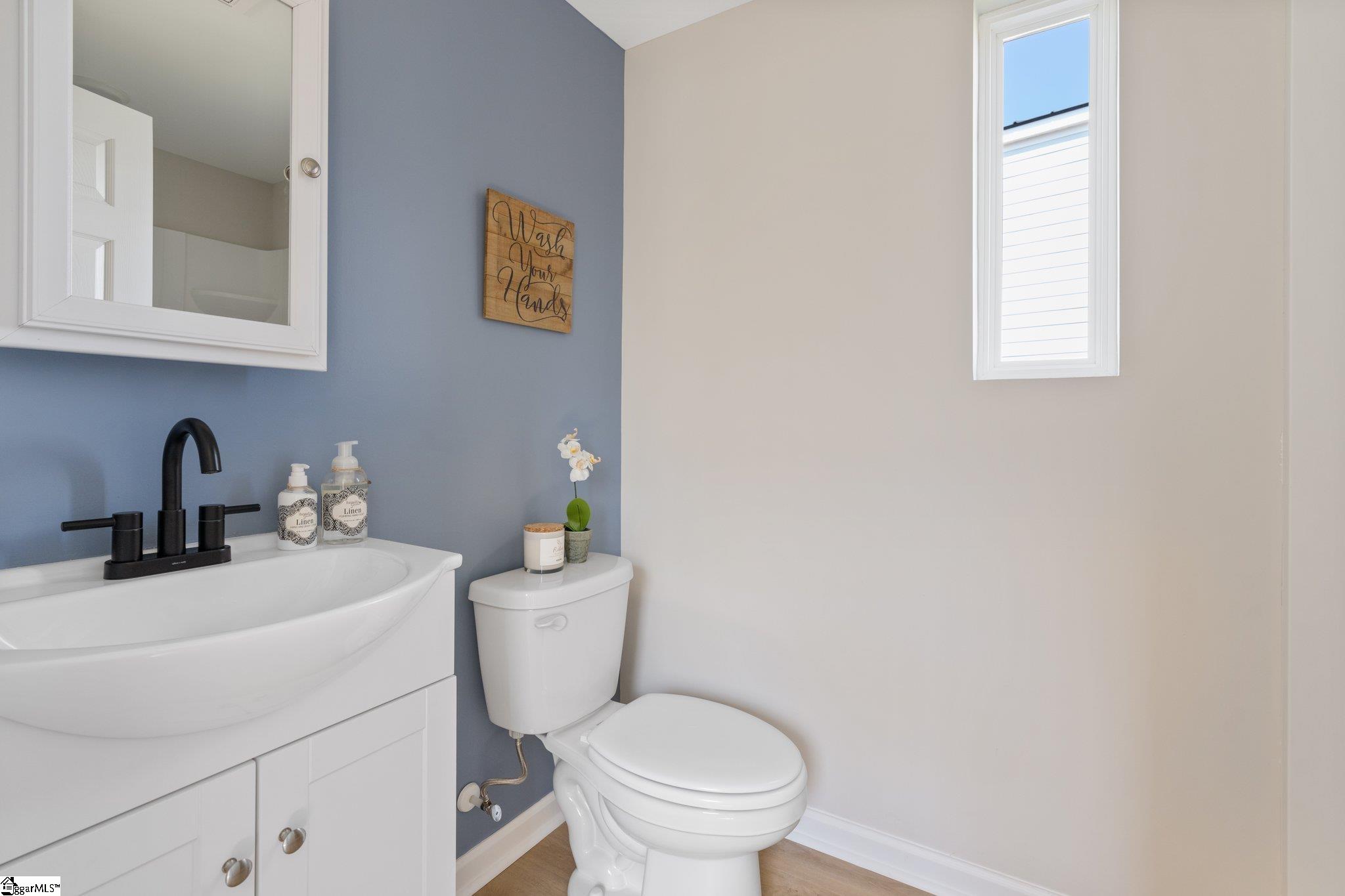 406 Presley Jackson Road Taylors, SC 29687 - Photo 6 of 12 Gallery Image 6