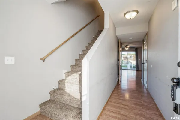 $204,900 | 1992 Golden Eagle Drive, Dubuque, IA 52001