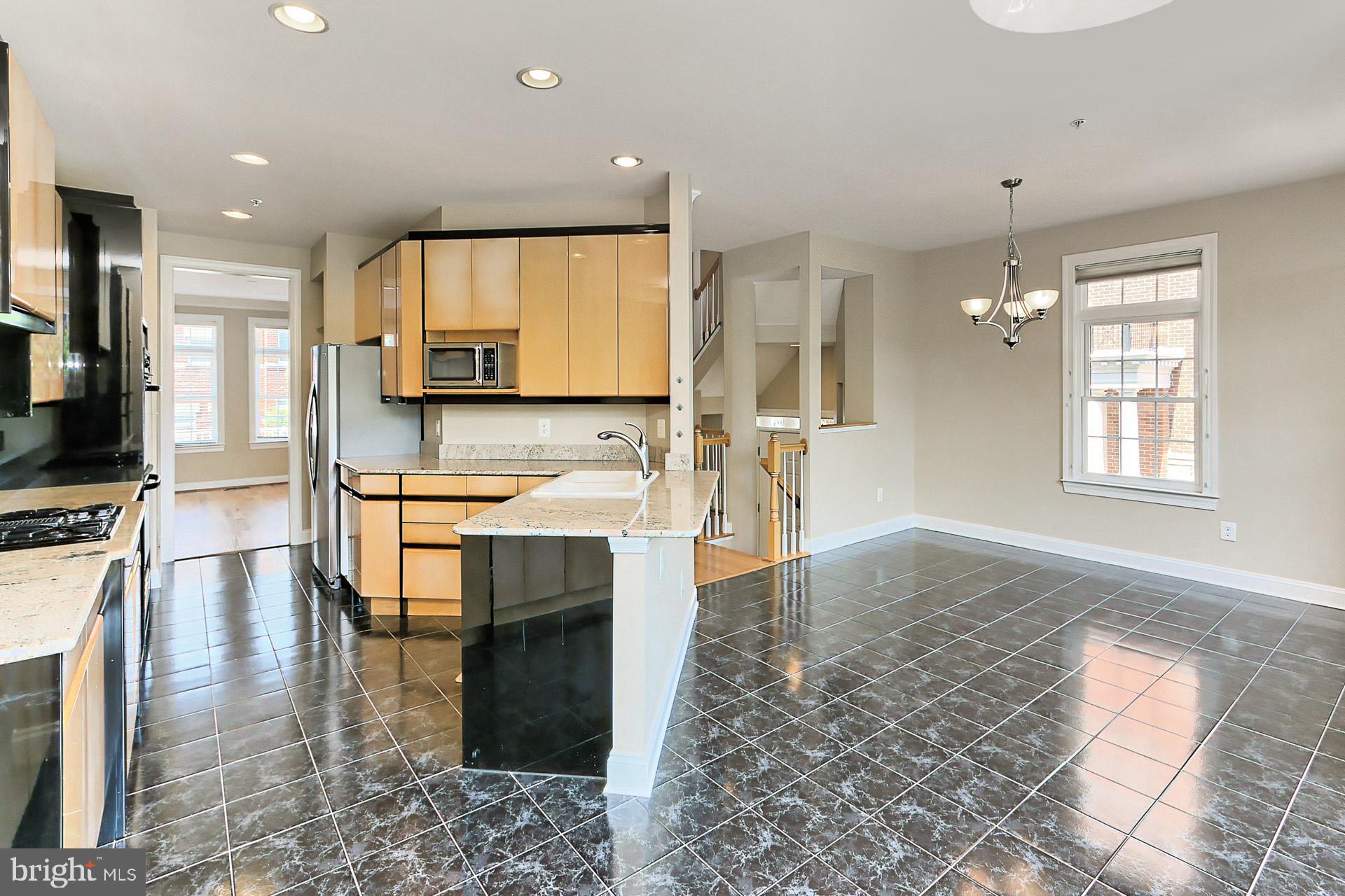 12131 Chancery Station Circle Reston, VA 20190 - Photo 19 of 66