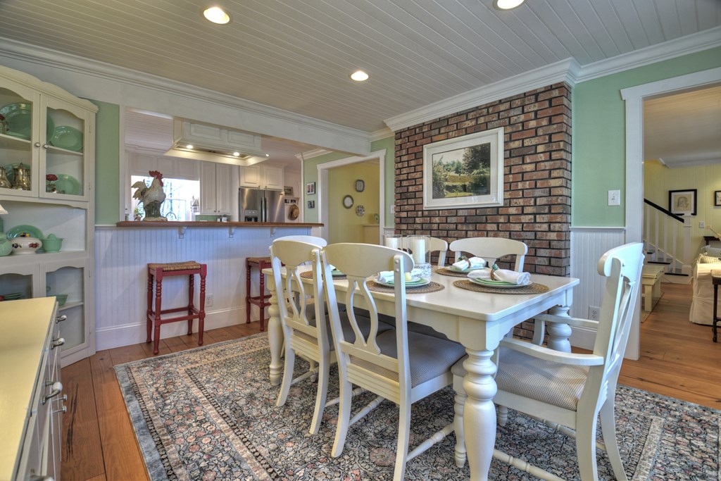 398 New Hope Road Ellijay, GA 30540 - Photo 17 of 70 Dining room