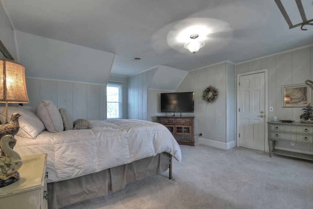 398 New Hope Road Ellijay, GA 30540 - Photo 31 of 70 Master bath