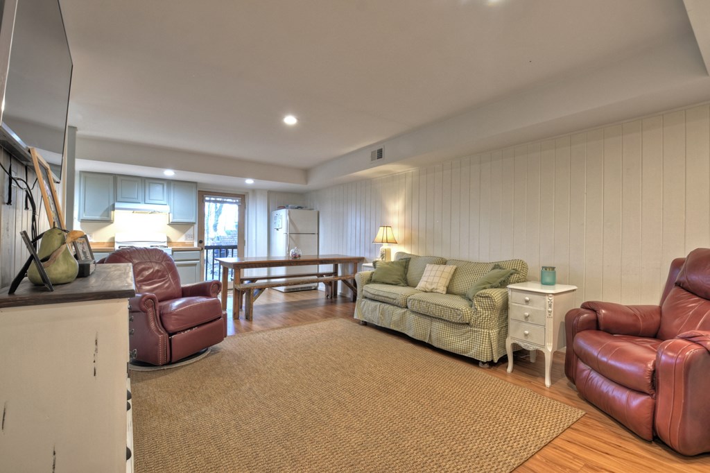 398 New Hope Road Ellijay, GA 30540 - Photo 39 of 70 Basement living area