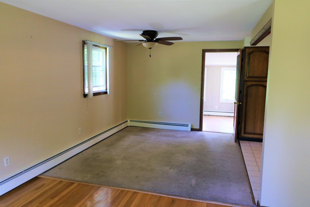 11 Orchard Road Gloucester, MA 01930 - Photo 7 of 19
