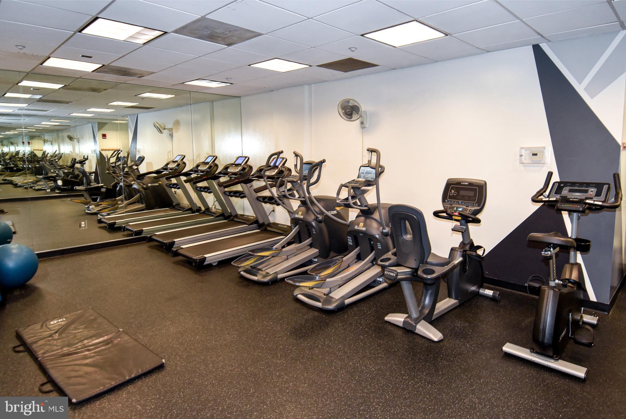 1150 K Street Northwest, Unit 408 Washington, DC 20005 - Photo 24 of 32 a view of a room with gym equipment