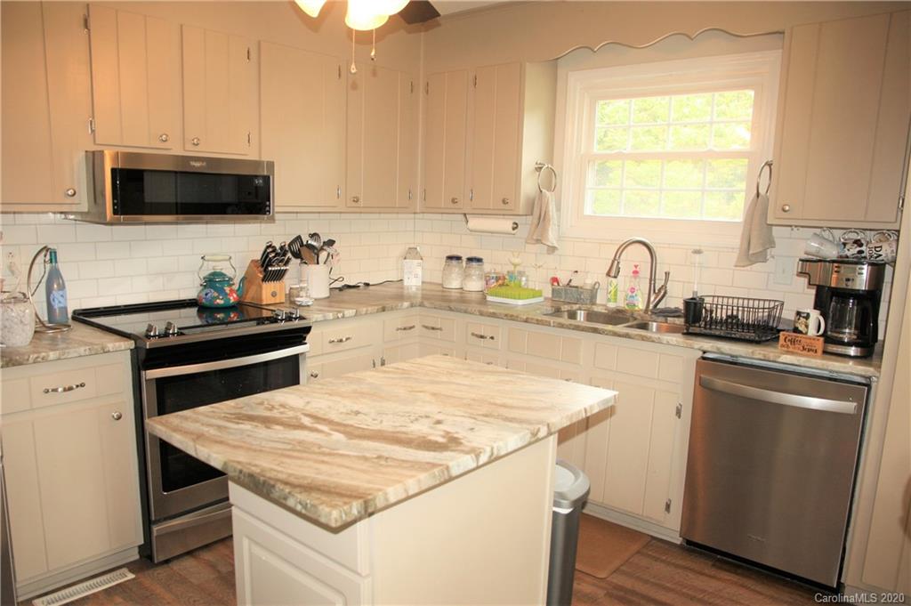 146 Abernathy Road Stanley, NC 28164 - Photo 3 of 25 Gallery Image 3