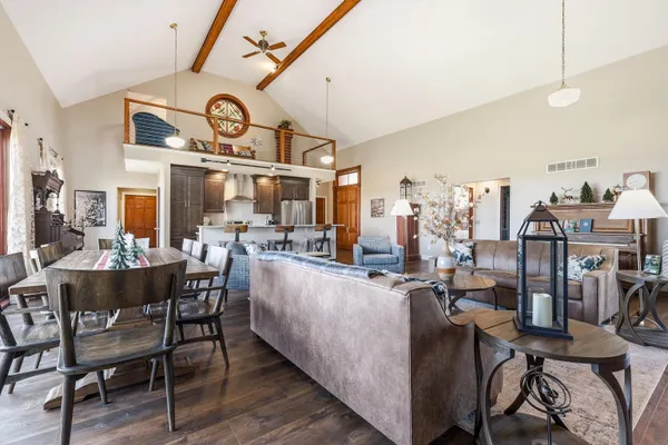 $589,900 | 6603 West Council Hill Road, Scales Mound, IL 61075