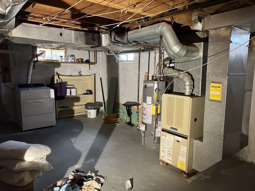 162 Chalmers Street Springfield, MA 01118 - Photo 12 of 12