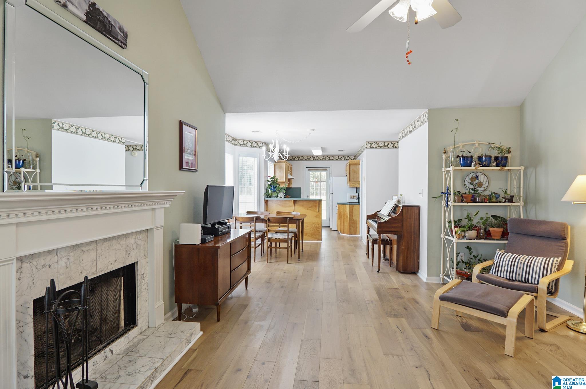 1004 Wyndham Lane Helena, AL 35080 - Photo 7 of 27