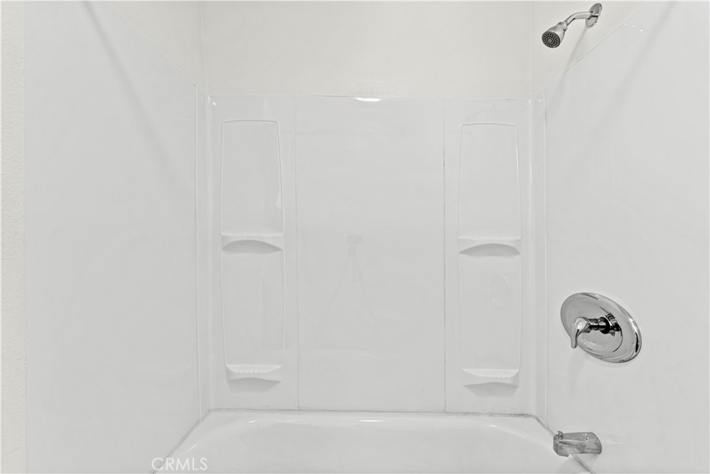 19847 Sandpiper Place, Unit 139 Newhall, CA 91321 - Photo 37 of 50