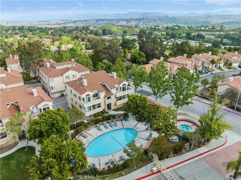 19847 Sandpiper Place, Unit 139 Newhall, CA 91321 - Photo 9 of 50