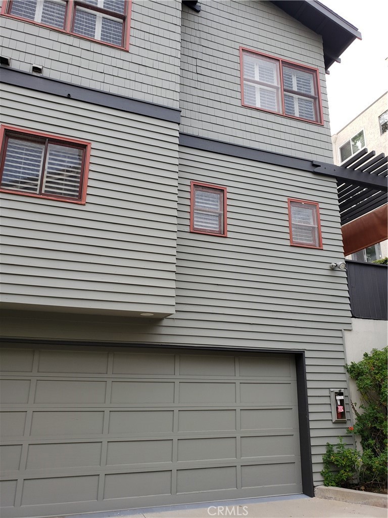 2447 Oneida Street, Unit 2 Pasadena, CA 91107 - Photo 56 of 56 Rear of unit exterior