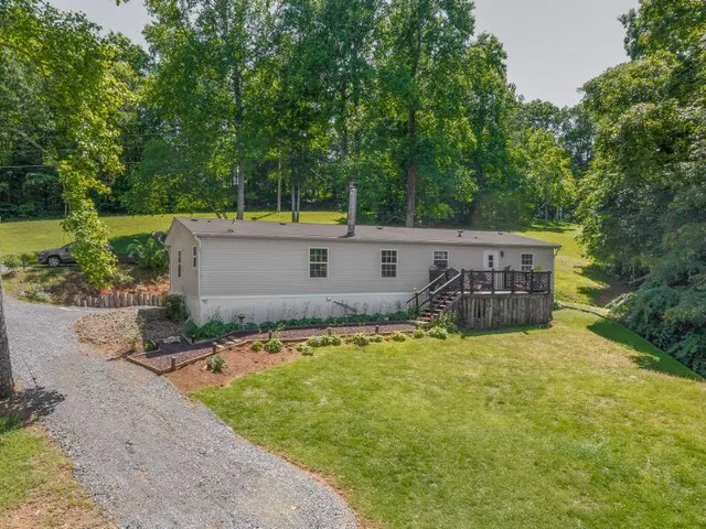 $325,000 | 482 Hiwassee Drive, Decatur, TN 37322
