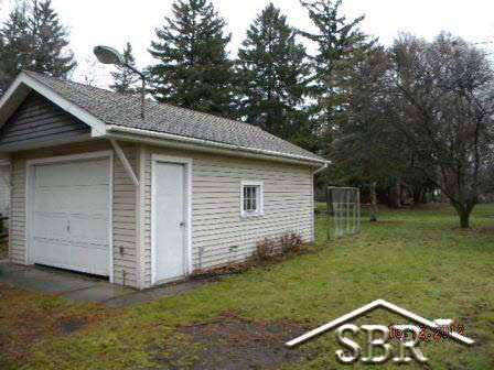 4015 South Washington Road Saginaw, MI 48601 - Photo 3 of 7 20324666-2.JPG
