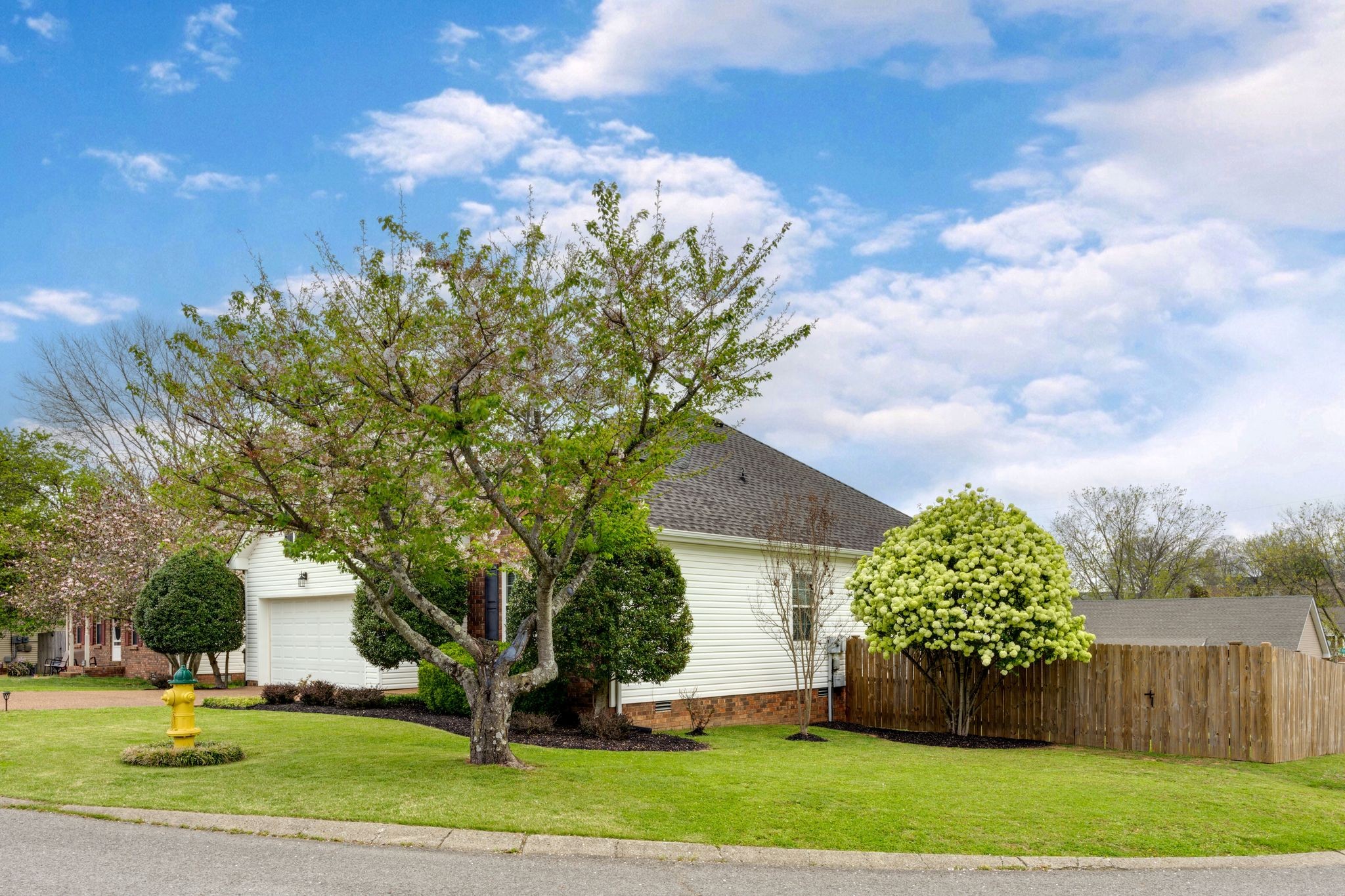 520 Rhodes Circle Gallatin, TN 37066 - Photo 3 of 29 Gallery Image 3