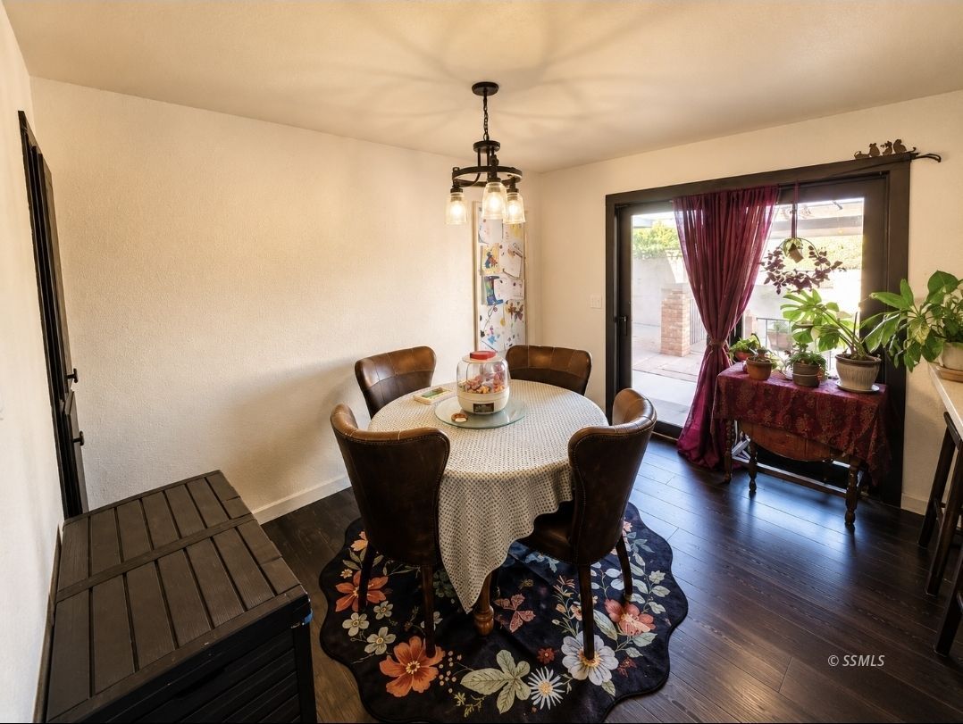 421 West Howell Avenue Ridgecrest, CA 93555 - Photo 11 of 26