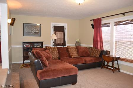5008 North Sedgewick Road Cleveland, OH 44124 - Photo 2 of 16 Gallery Image 2