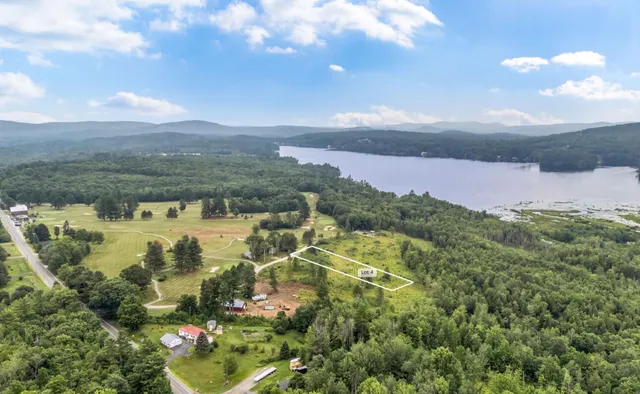 $192,400 | 29 Map Road, Wilton, ME 04294