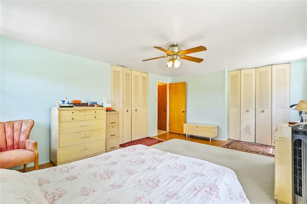184 Parkedge Road Pittsburgh, PA 15220 - Photo 14 of 25 Gallery Image 14