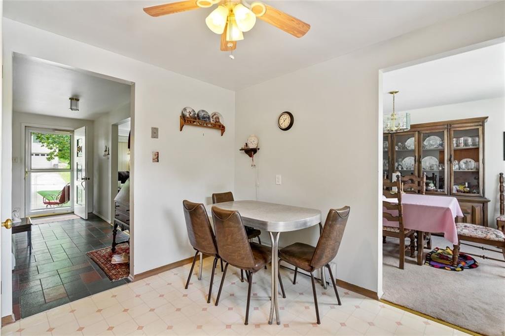 184 Parkedge Road Pittsburgh, PA 15220 - Photo 9 of 25 Gallery Image 9