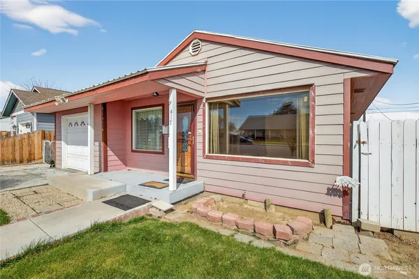 $280,000 | 417 H Street Southeast, Quincy, WA 98848