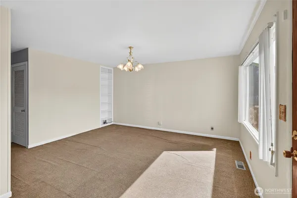 $280,000 | 417 H Street Southeast, Quincy, WA 98848