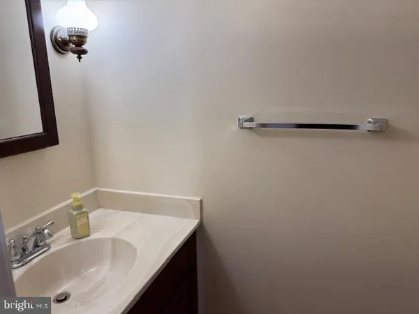 $1,950 | 2151 Harvest Drive, Winchester, VA 22601