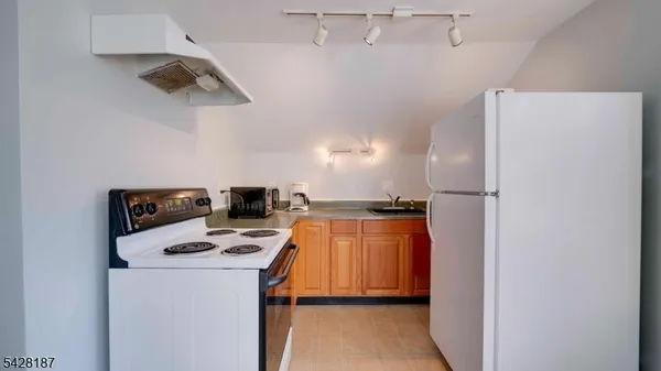 $1,475 | 286 Belvidere Avenue, Unit C, Washington, NJ 07882