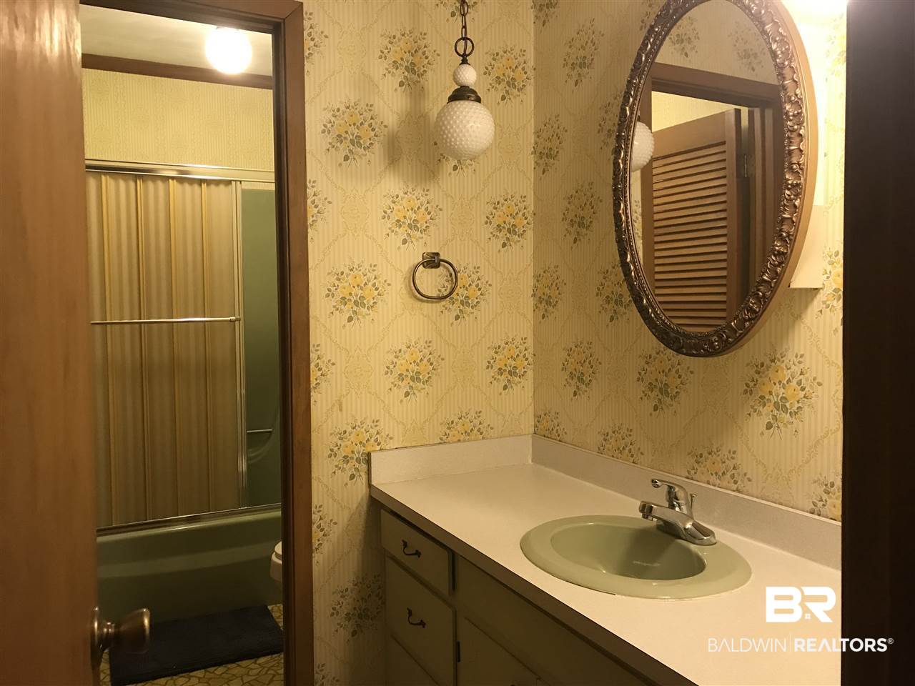 17572 Baldwin County Road 10 Foley, AL 36535 - Photo 20 of 25 Bath