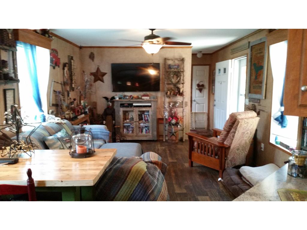 175 Leavitt Road Pittsfield, NH 03263 - Photo 4 of 14 Gallery Image 4
