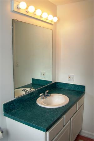 8 Roosevelt Road Wakefield, MA 01880 - Photo 18 of 30 Gallery Image 18