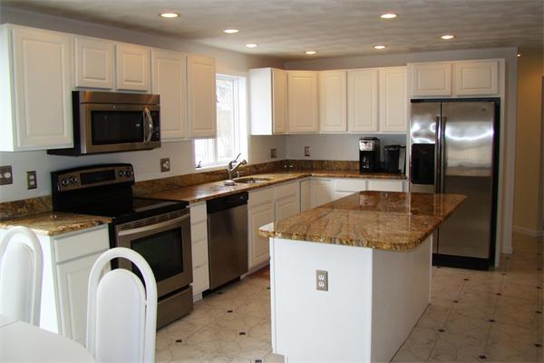 8 Roosevelt Road Wakefield, MA 01880 - Photo 2 of 30 Gallery Image 2