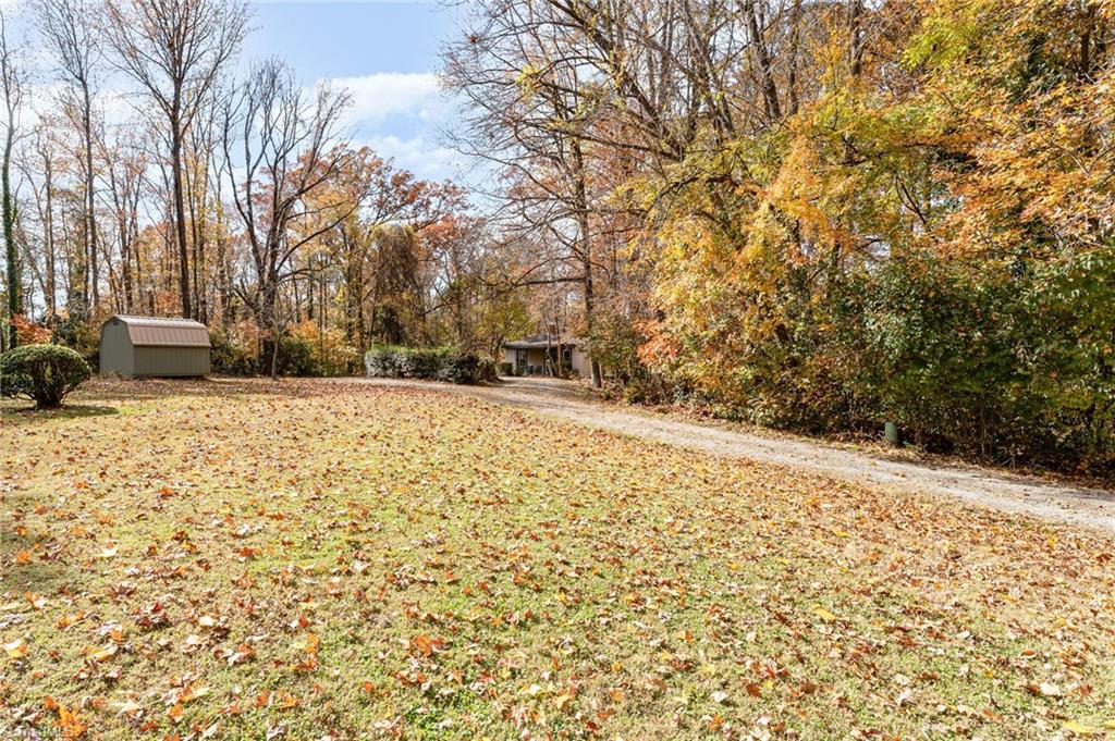 3404 North Rockingham Road Greensboro, NC 27407 - Photo 5 of 19