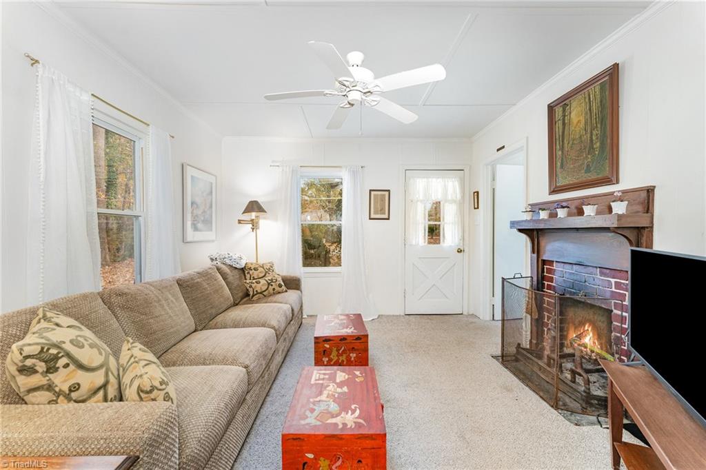 3404 North Rockingham Road Greensboro, NC 27407 - Photo 8 of 19