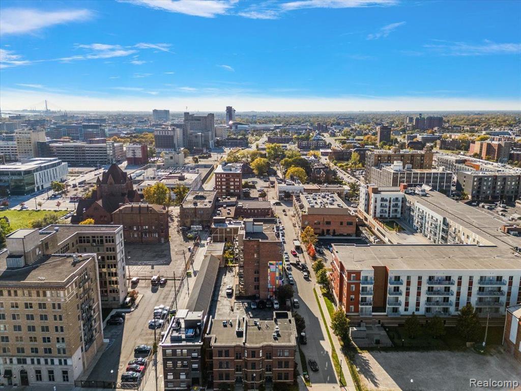 78 Watson Street, Unit 10 Detroit, MI 48201 - Photo 45 of 63