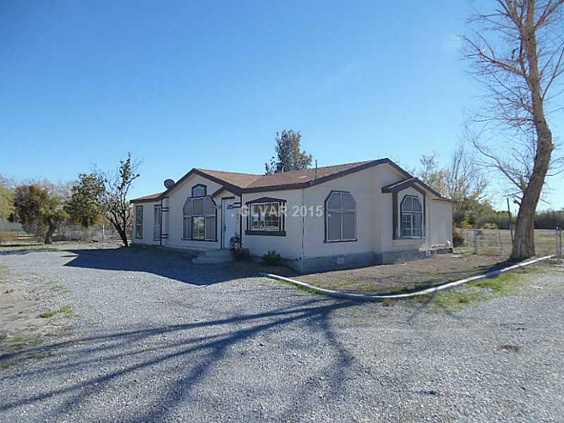 1081 East Brian Road Pahrump, NV 89048 - Photo 3 of 21 Property Photo.