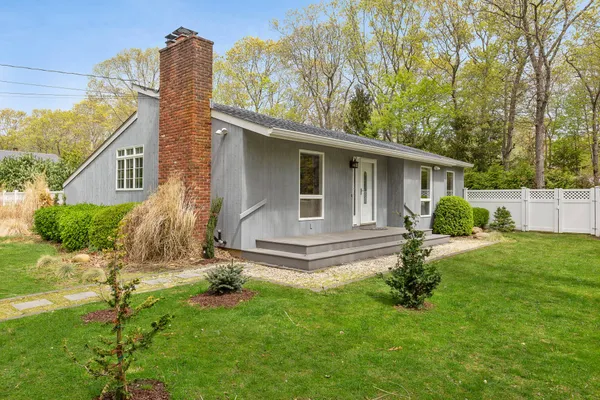 $25,000 | 60 Cedar Drive, East Hampton, NY 11937