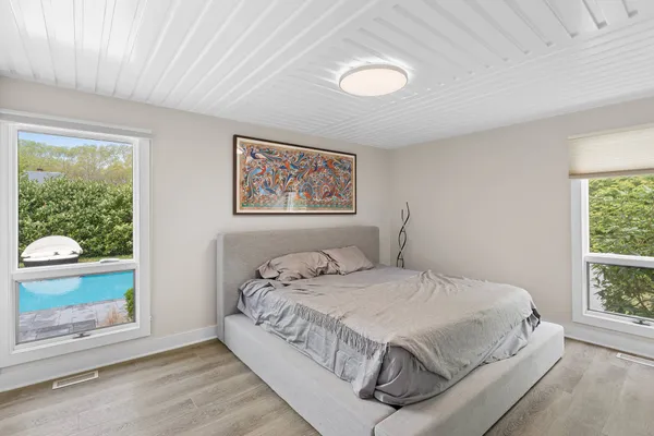 $25,000 | 60 Cedar Drive, East Hampton, NY 11937