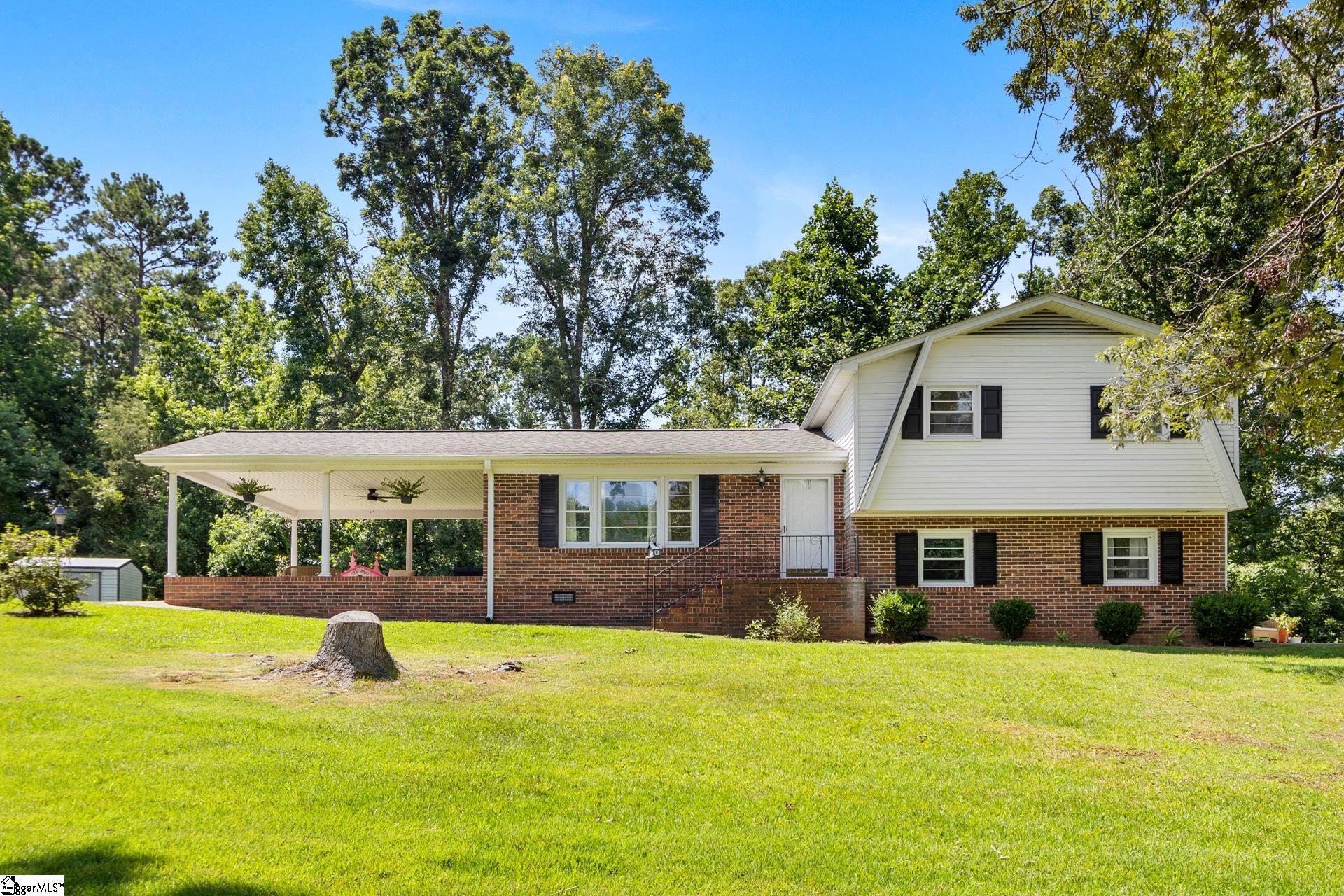 142 State Rd S-30-509 Laurens, SC 29360 - Photo 1 of 42 Gallery Image 1