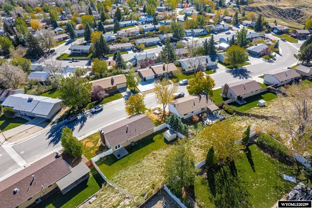 $356,000 | 3110 Ridgecrest Drive, Casper, WY 82604