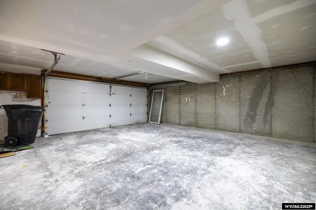 $356,000 | 3110 Ridgecrest Drive, Casper, WY 82604