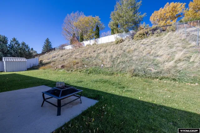 $356,000 | 3110 Ridgecrest Drive, Casper, WY 82604